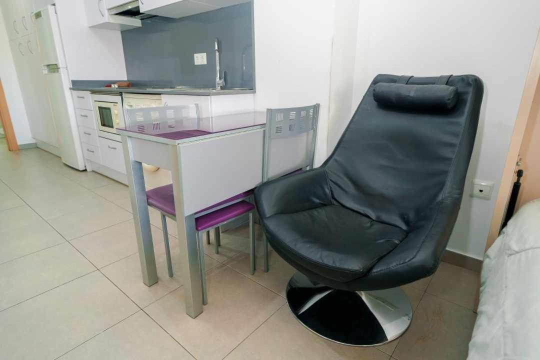 Apartamentos Doctor Clara Castellón de la Plana Zimmer foto