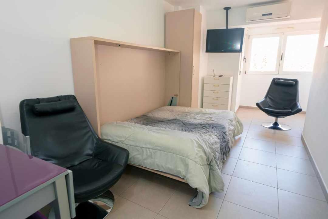 Apartamentos Doctor Clara Castellón de la Plana Zimmer foto