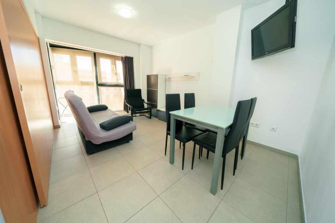 Apartamentos Doctor Clara Castellón de la Plana Zimmer foto