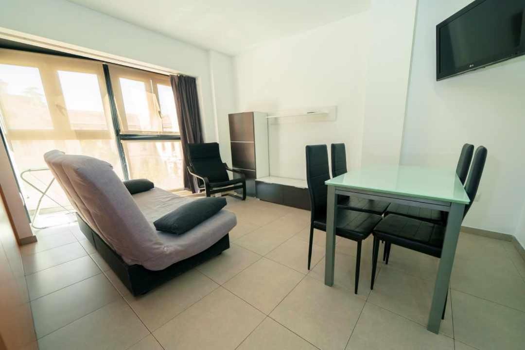 Apartamentos Doctor Clara Castellón de la Plana Zimmer foto